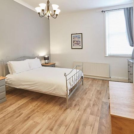 Host & Stay - Groveside Apartment Солтберн-бай-те-Сі Екстер'єр фото